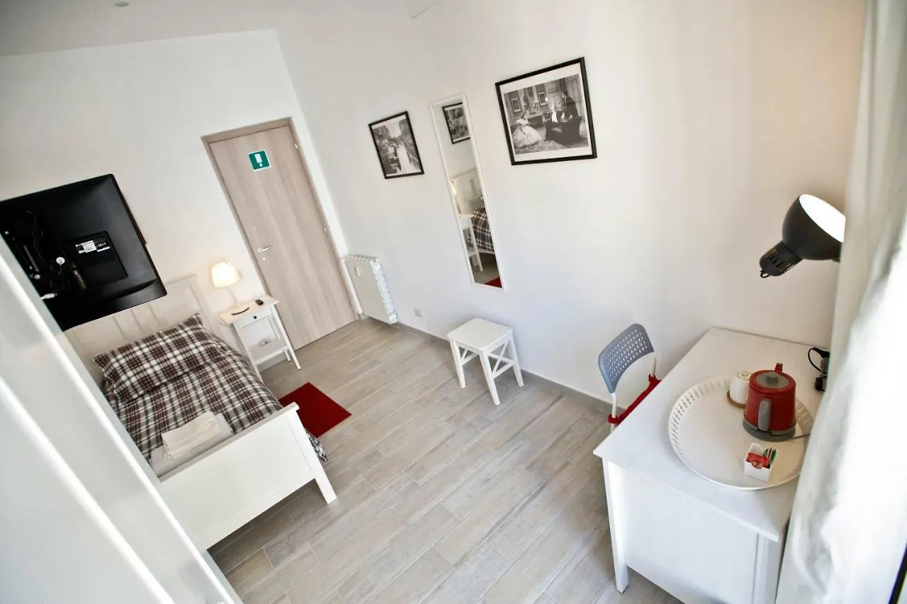 Fellini Bed and Breakfast Ρώμη 3*,