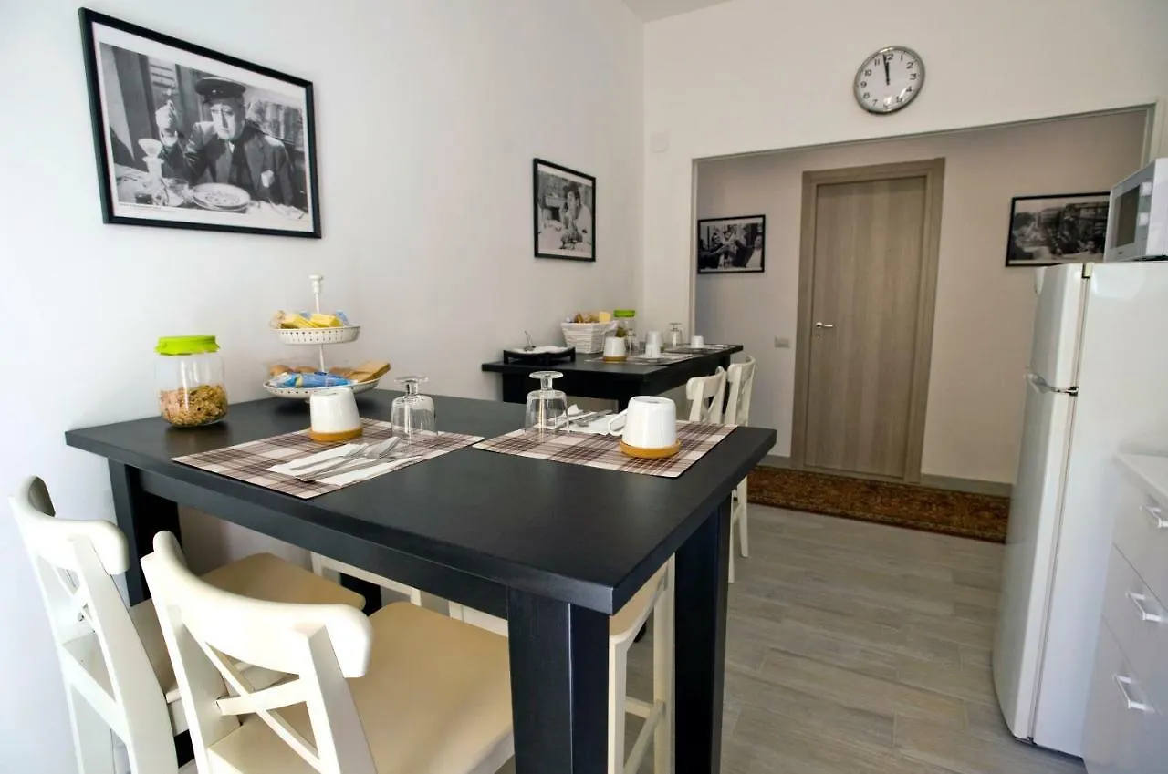 Fellini Bed & Breakfast Rome