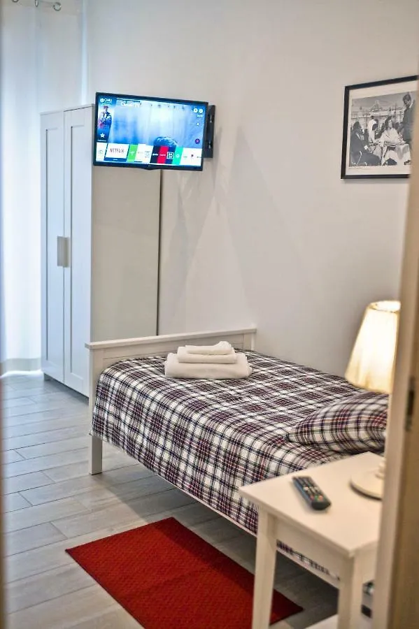 Fellini Bed & Breakfast Rome